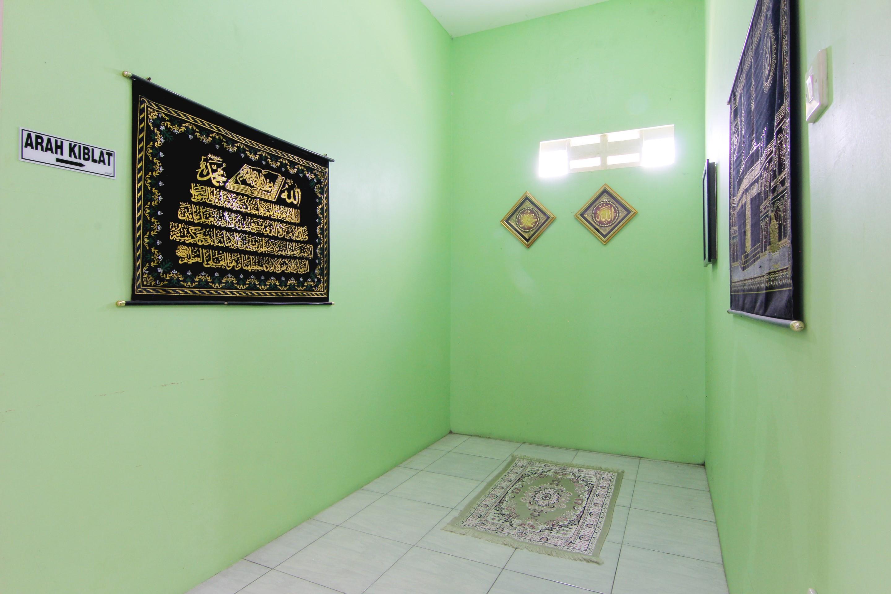 Tiga Dua Homestay Yogyakarta Bagian luar foto